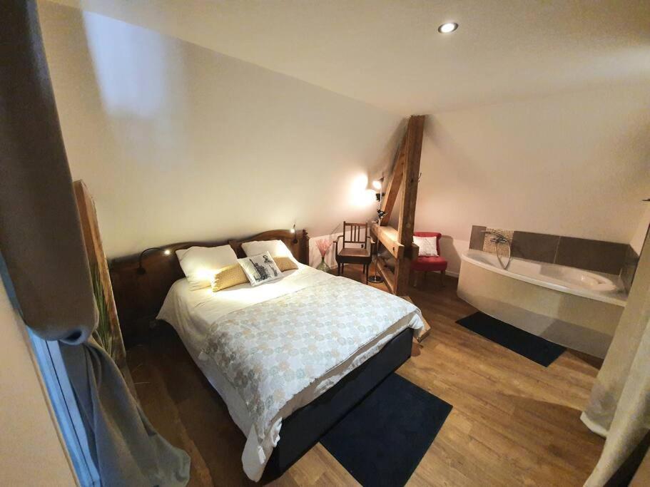 La Tour Du Bois Fleuri Apartamento Colmar Exterior foto